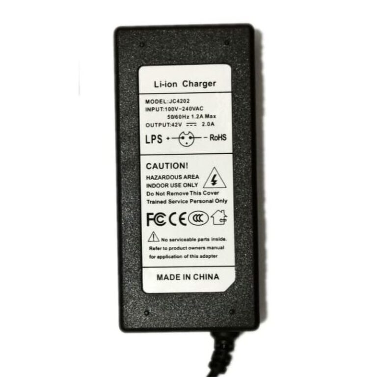 Recharger trottinettes
