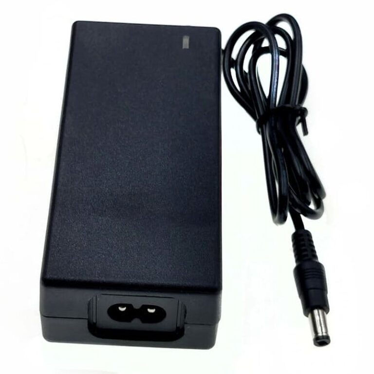 recharger trottinette électriques