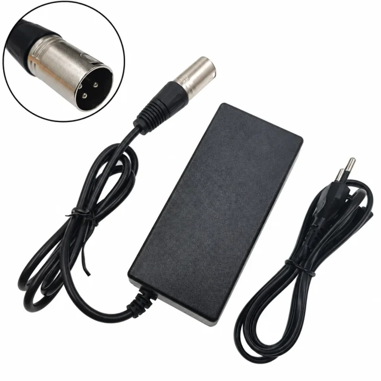 Chargeur trottinette électrique 42V 2A XLR